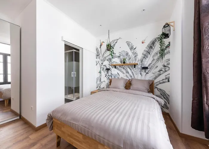 Iqs - Double Avec Salle De Bain * Luxembourg