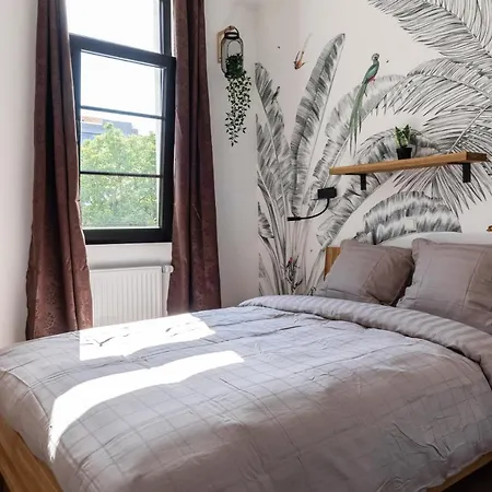 Iqs - Double Avec Salle De Bain *